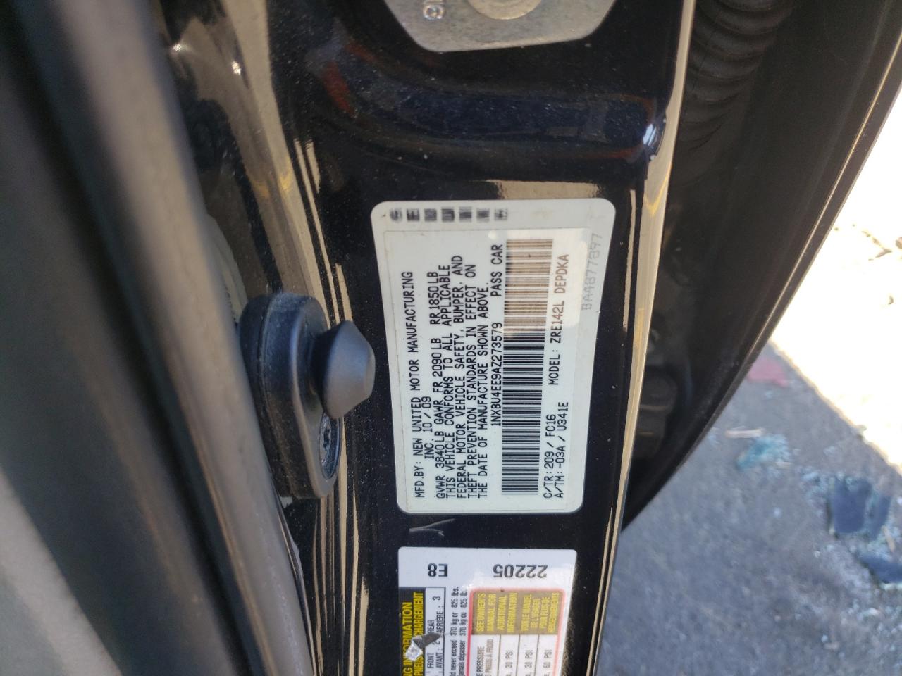 2010 Toyota Corolla - Image 12