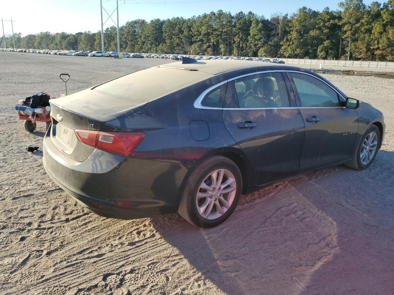 2018 Chevrolet Malibu - Image 3