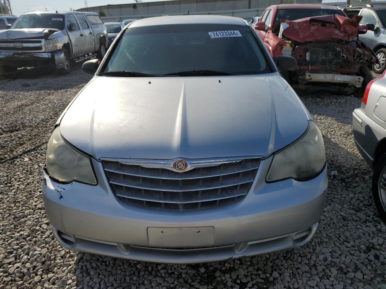 2010 Chrysler Sebring - Image 5