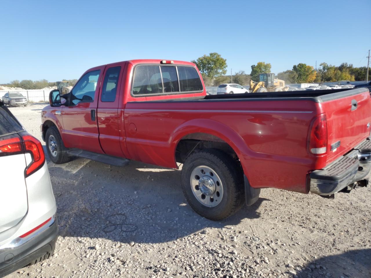 2005 Ford F250 - Image 2