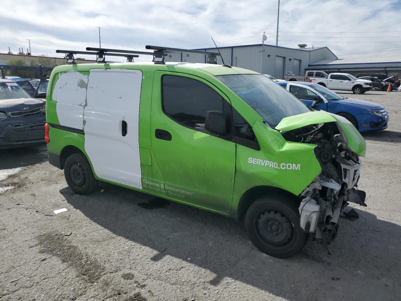 2015 Nissan NV - Image 4