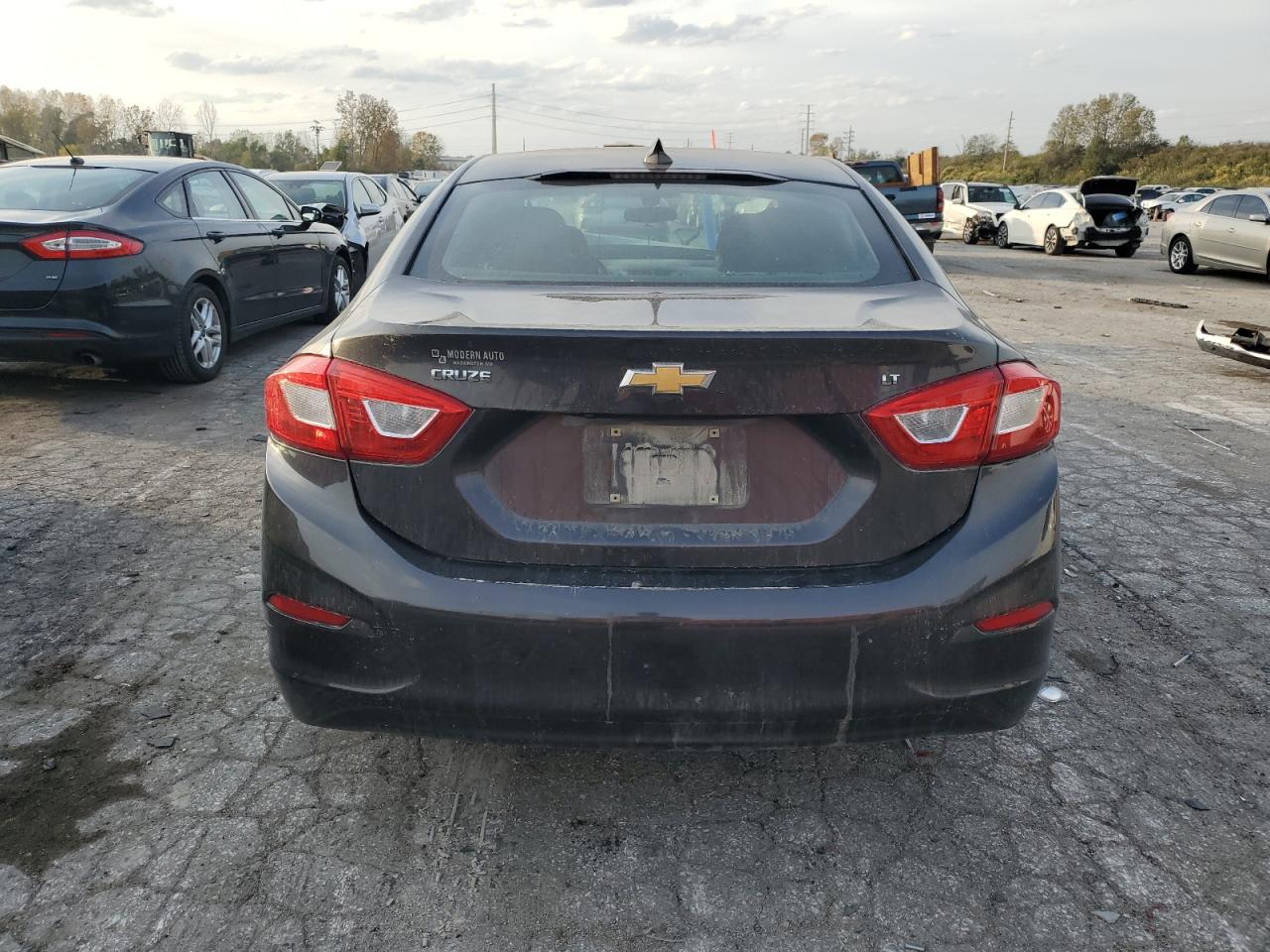 2017 Chevrolet Cruze - Image 6