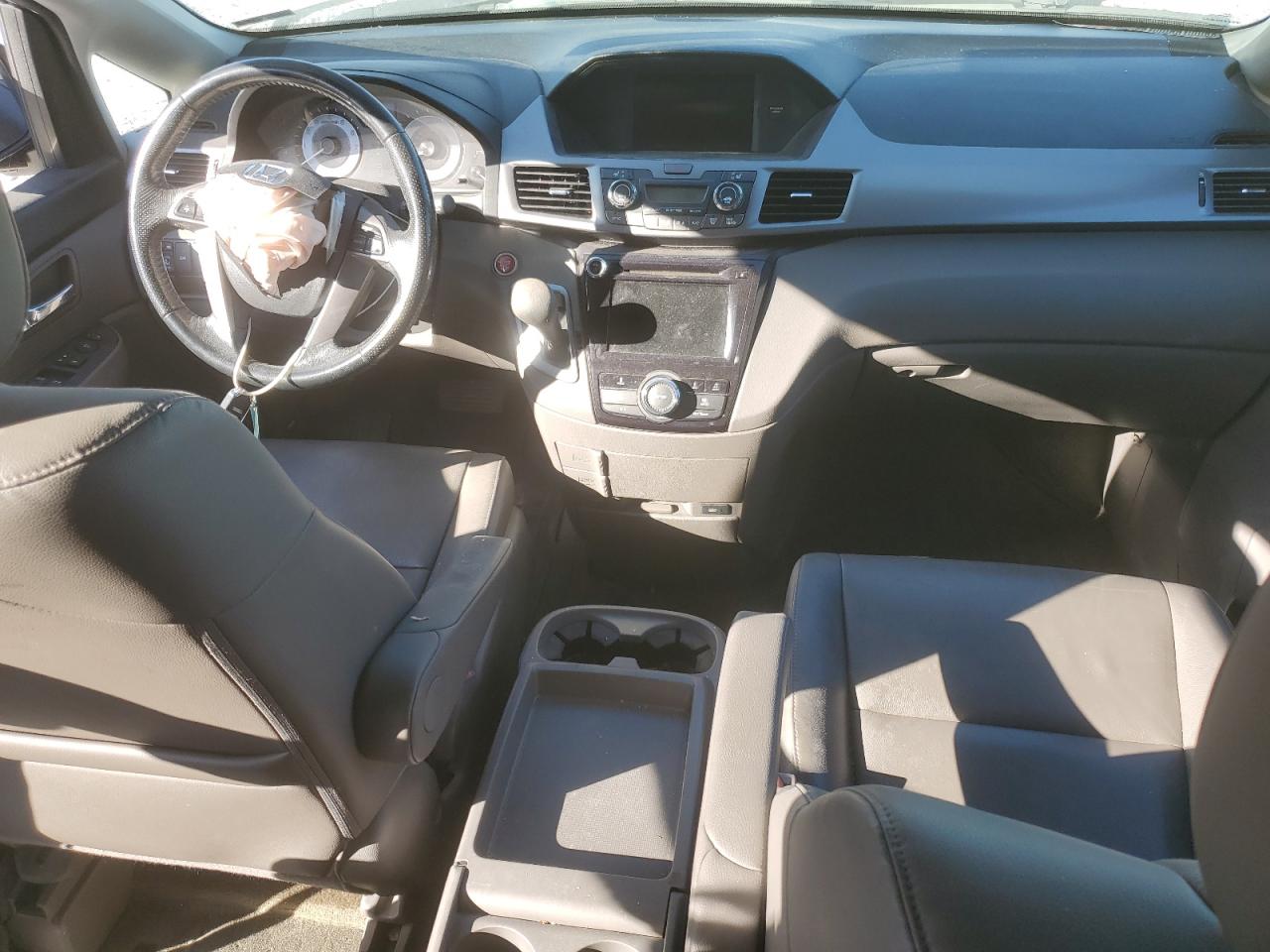 2015 Honda Odyssey - Image 8