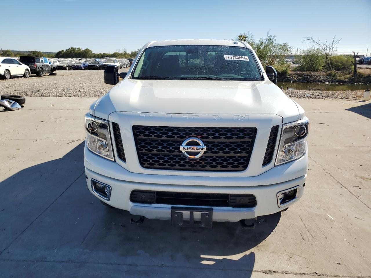 VIN 1N6BA1F44JN527370 2018 NISSAN TITAN no.5