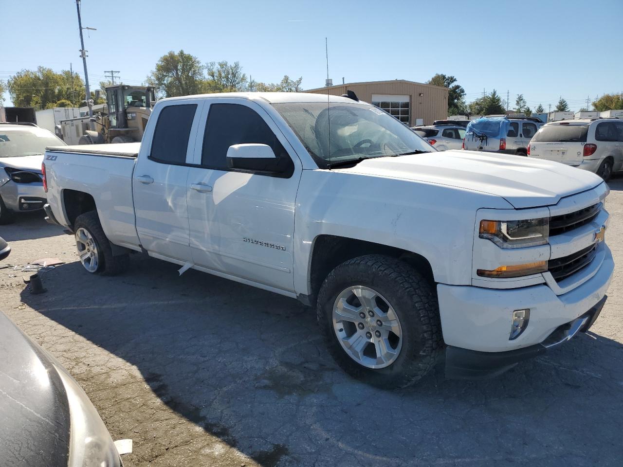 2018 Chevrolet Silverado - Image 4