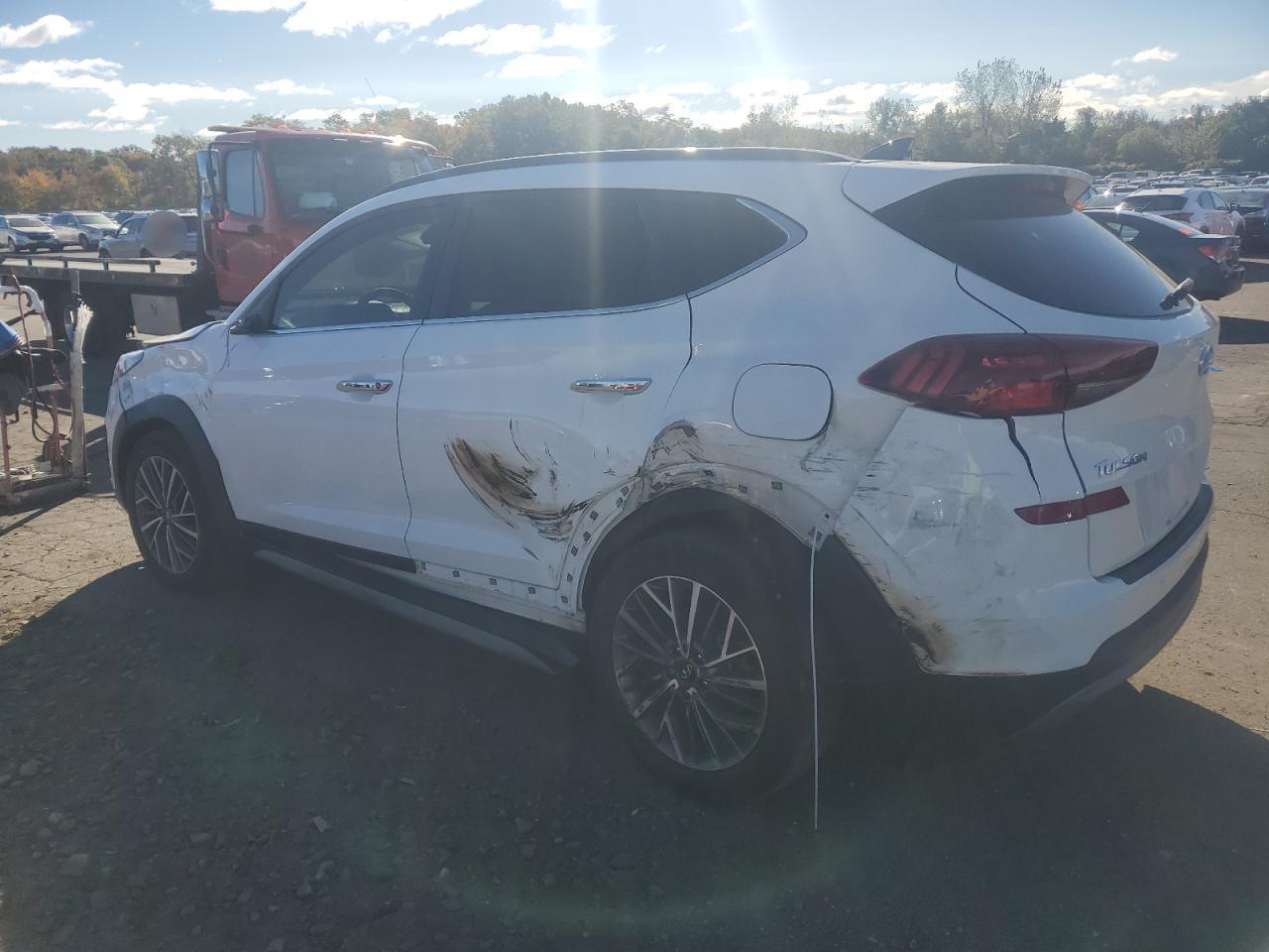 2019 Hyundai Tucson - Image 2