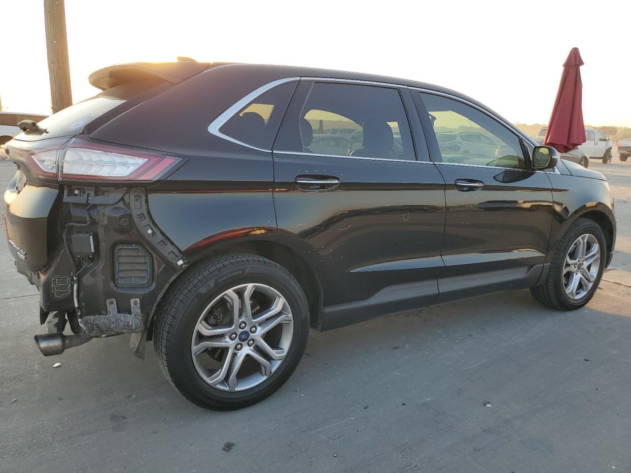 2FMPK3K93HBB31788 2017 Ford Edge Titanium