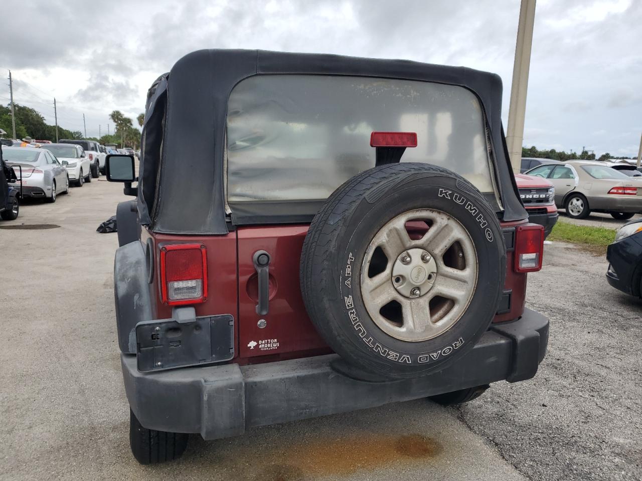 2008 Jeep Wrangler X VIN: 1J4FA24188L588529 Lot: 75090634