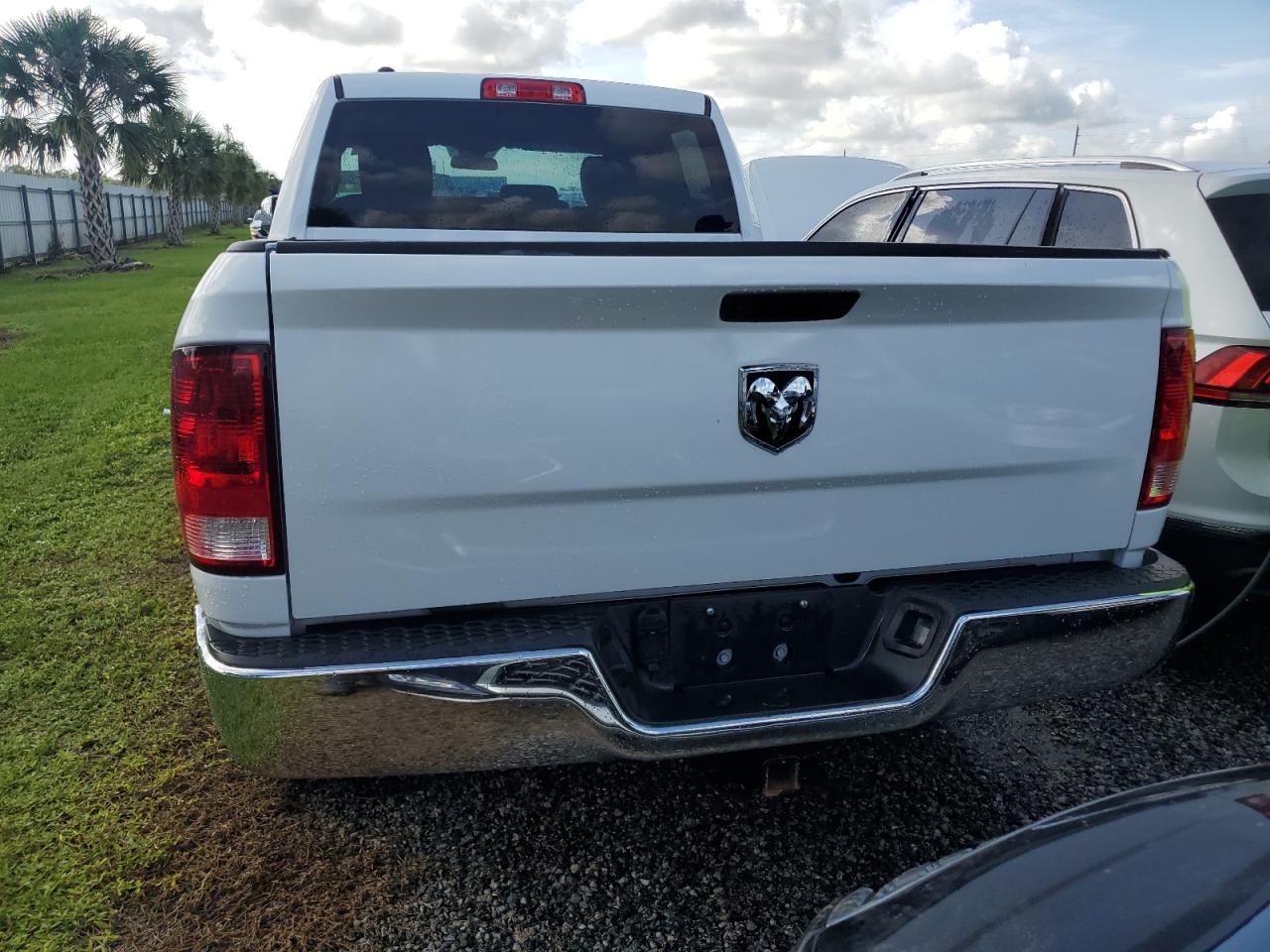 2019 Ram 1500 Classic Tradesman VIN: 1C6RR6FT4KS585956 Lot: 74453424