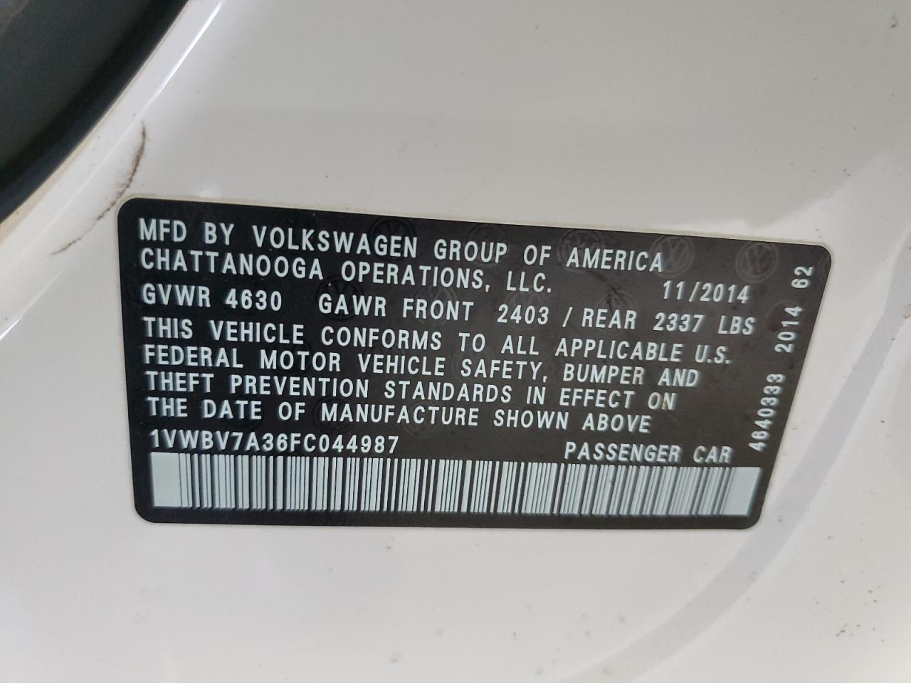 1VWBV7A36FC044987 2015 Volkswagen Passat Se