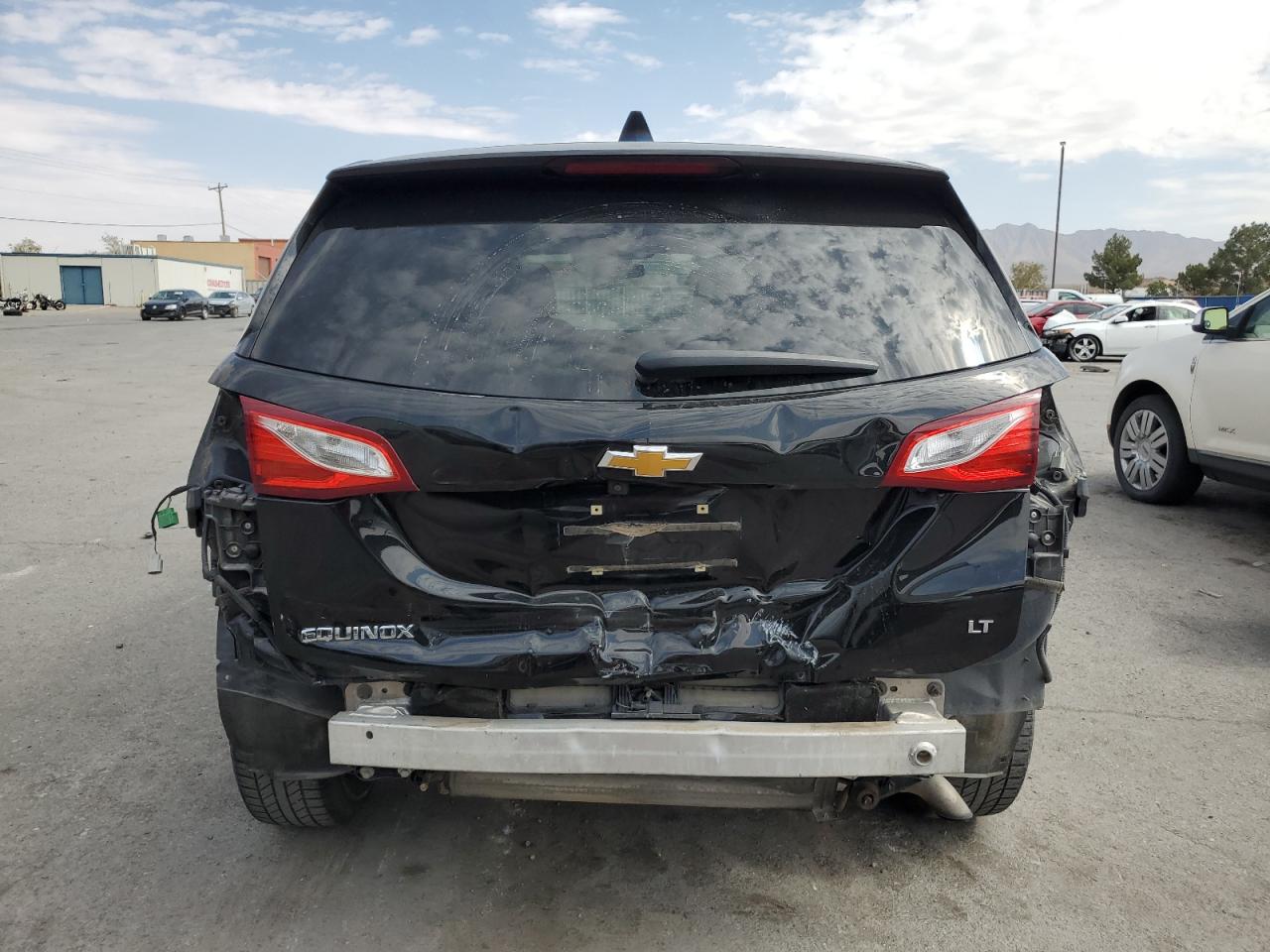 2018 Chevrolet Equinox Lt VIN: 2GNAXJEV2J6206821 Lot: 76620184