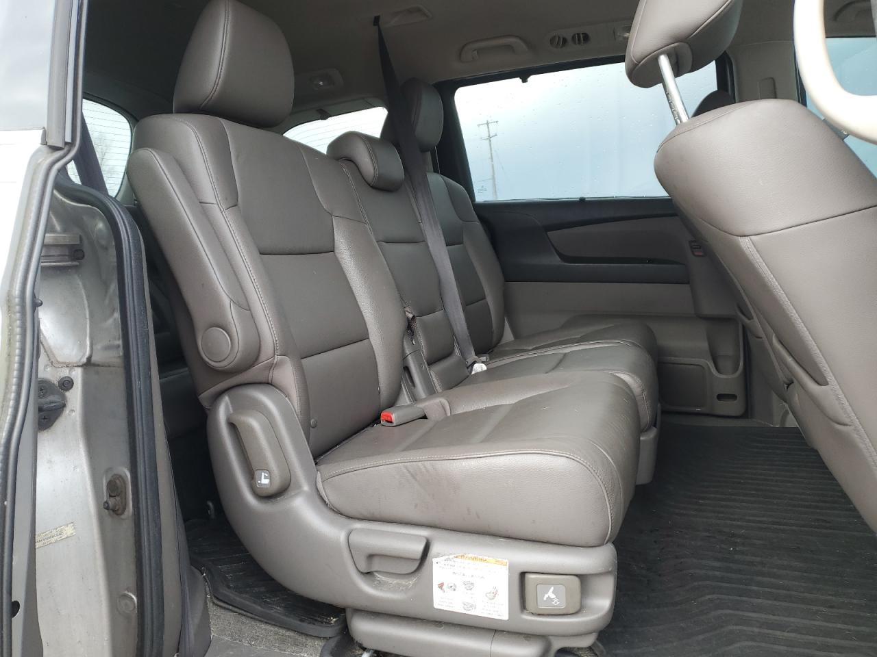 2014 Honda Odyssey - Image 11