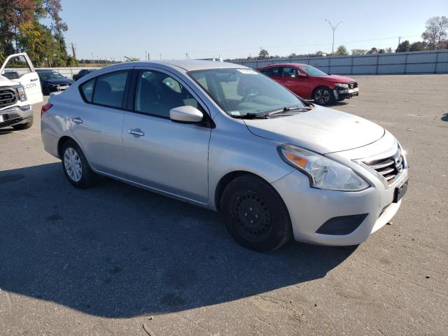  NISSAN VERSA 2016 Silver