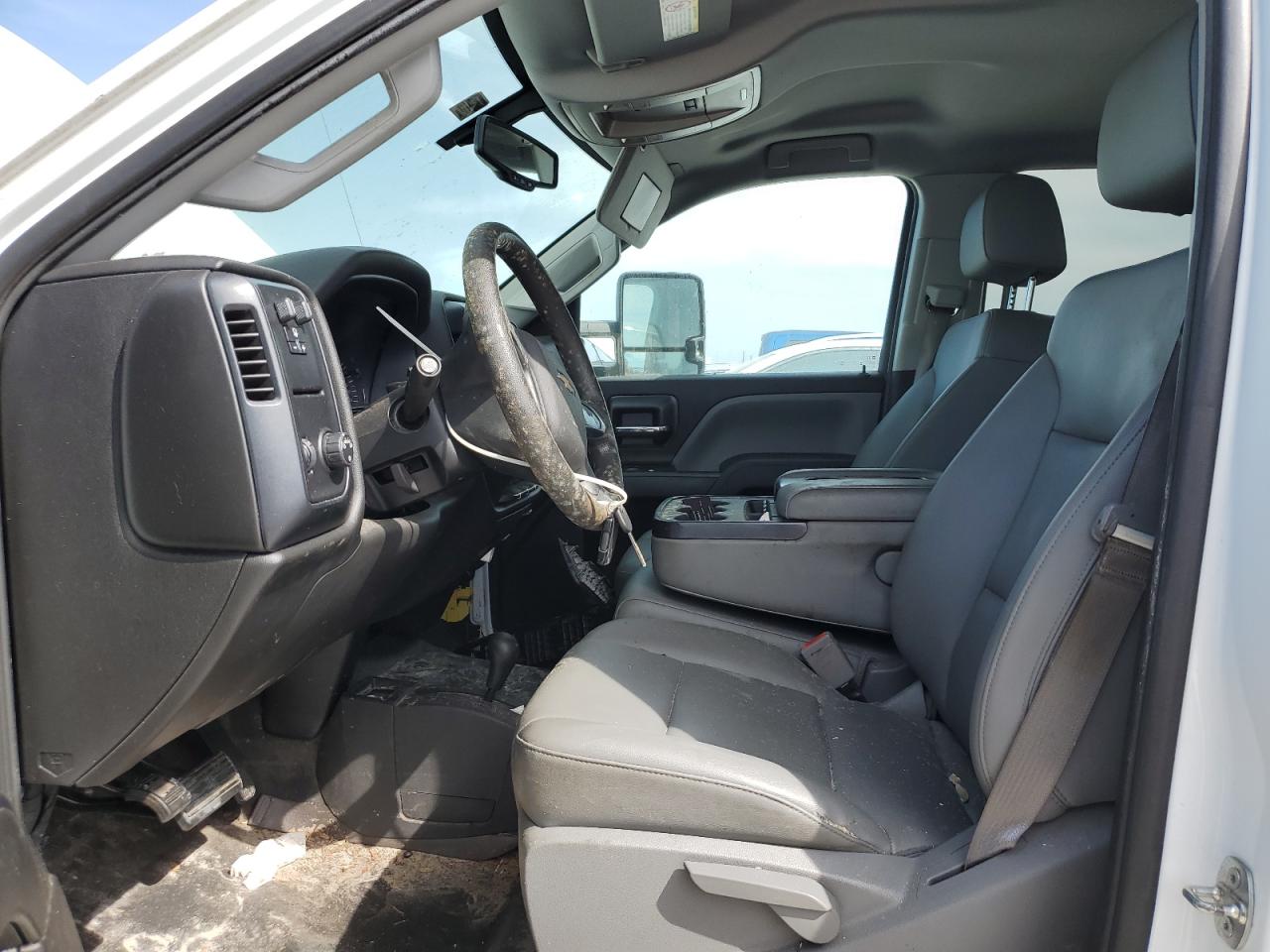 2016 Chevrolet Silverado - Image 7