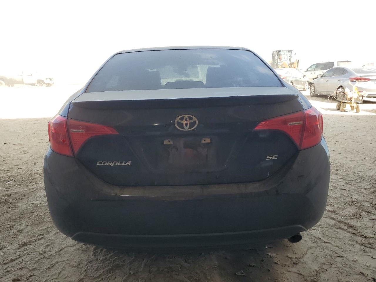 VIN 5YFBURHE2JP773349 2018 TOYOTA COROLLA no.6