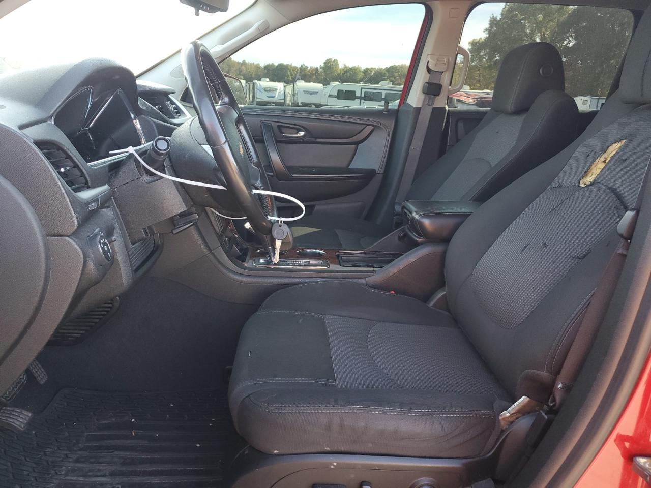 2014 Chevrolet Traverse - Image 7