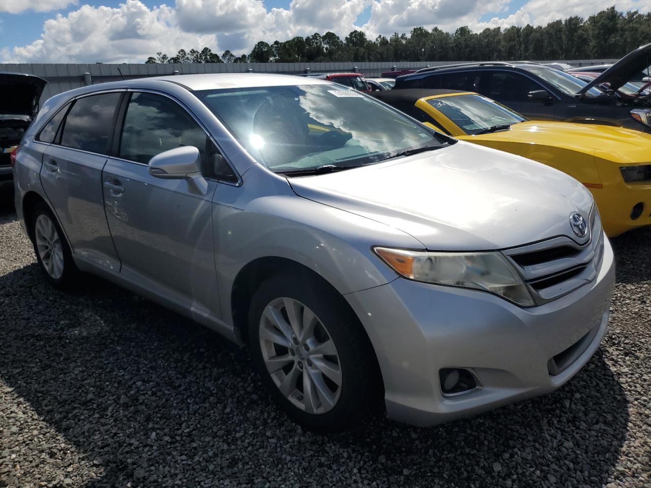 2014 Toyota Venza - Image 4