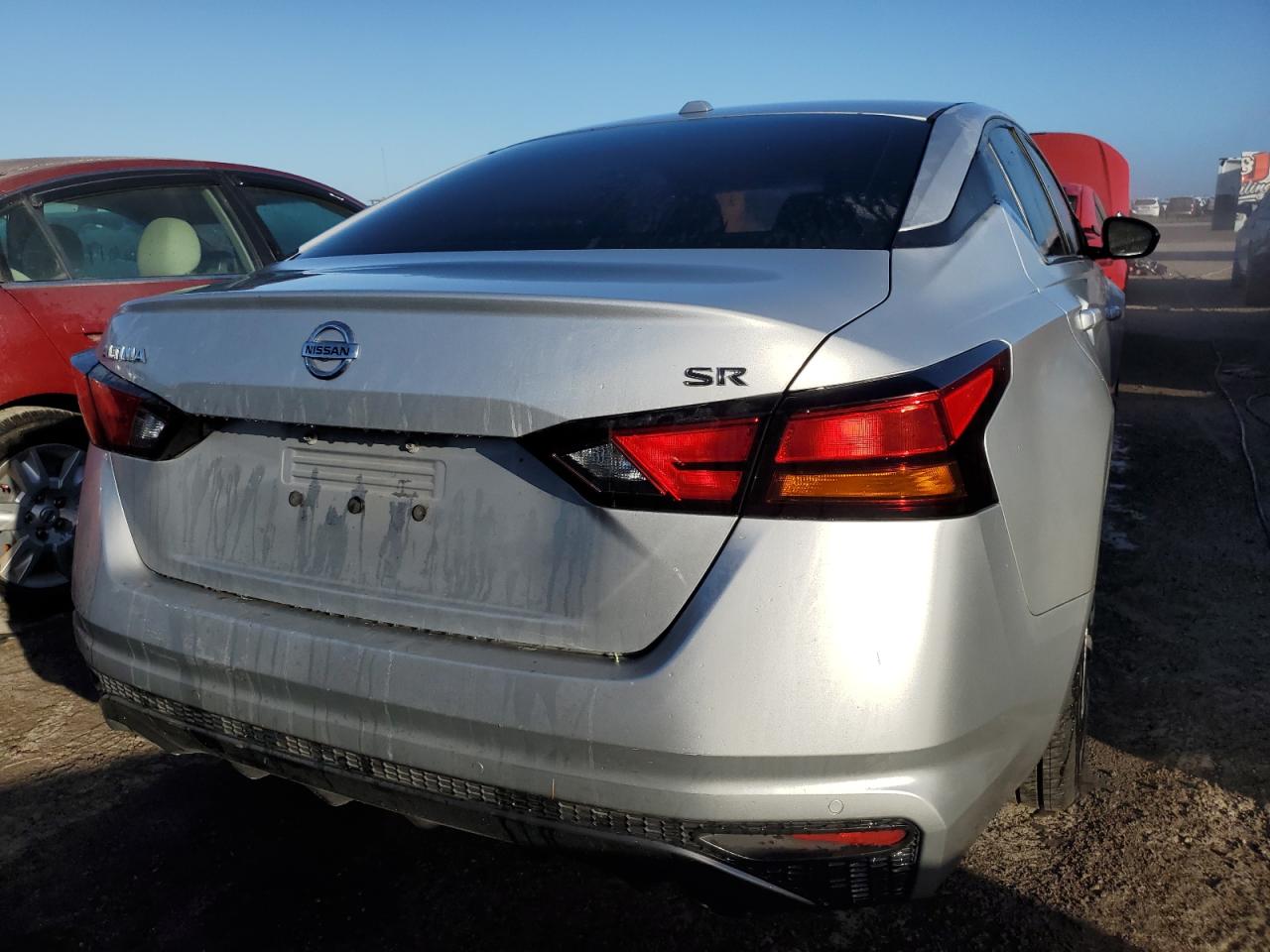 2020 Nissan Altima - Image 6