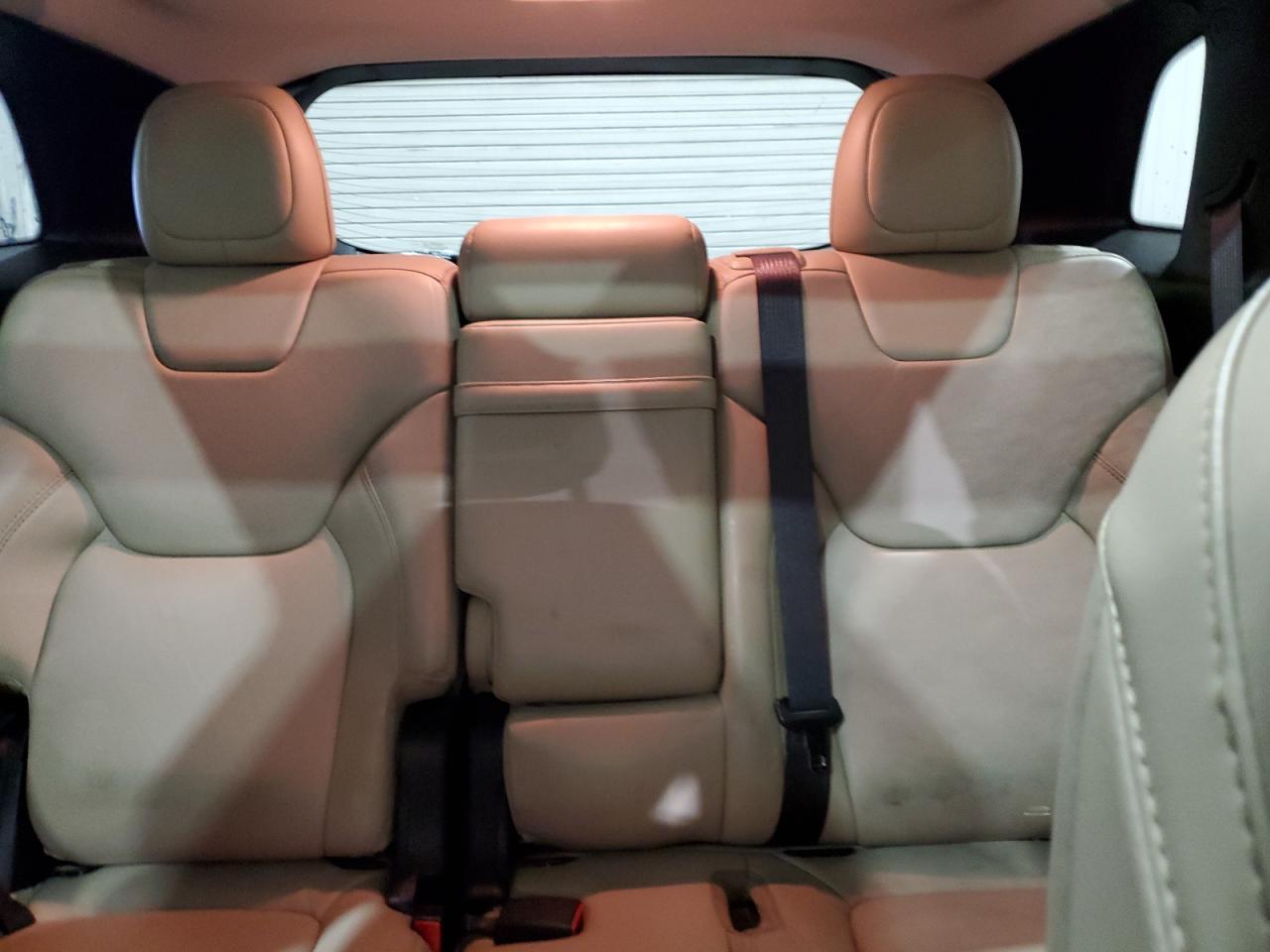 2016 Jeep Grand Cherokee - Image 10