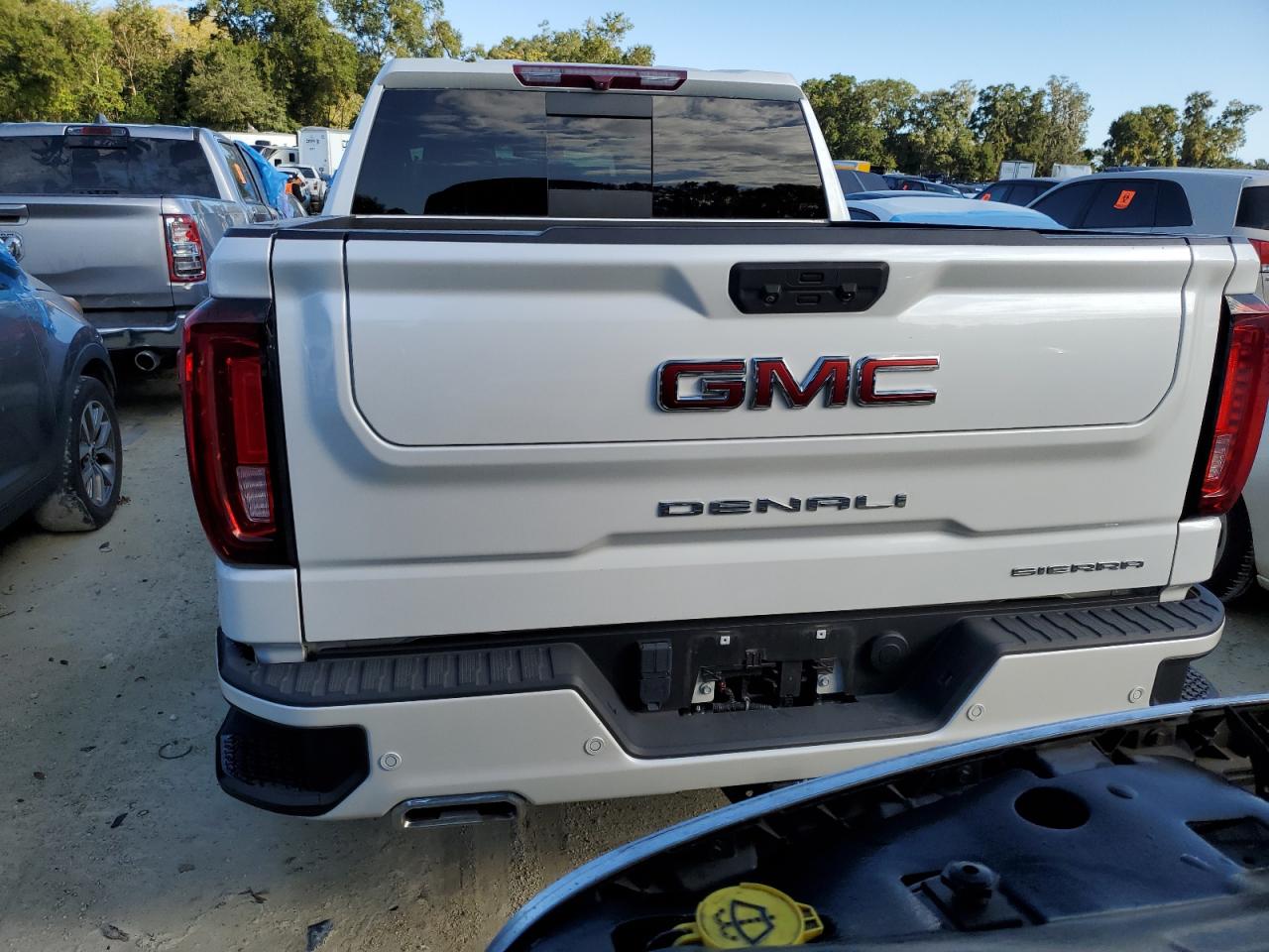 1GTUUGET4NZ548488 2022 GMC Sierra K1500 Denali