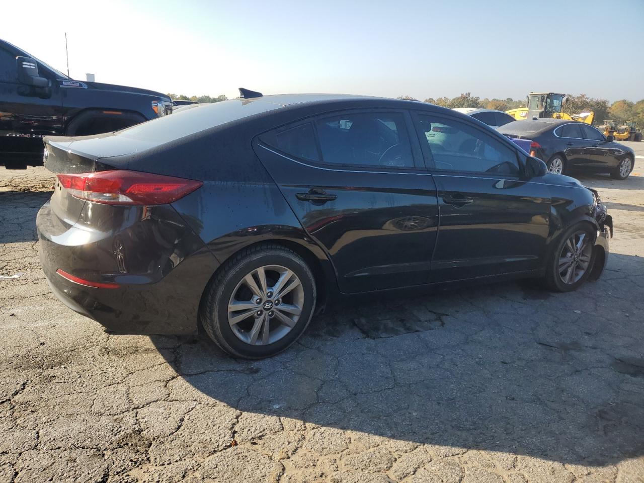 2017 Hyundai Elantra Se VIN: KMHD84LFXHU280172 Lot: 76765294