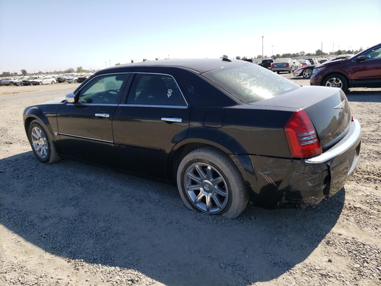 2005 Chrysler 300 - Image 2