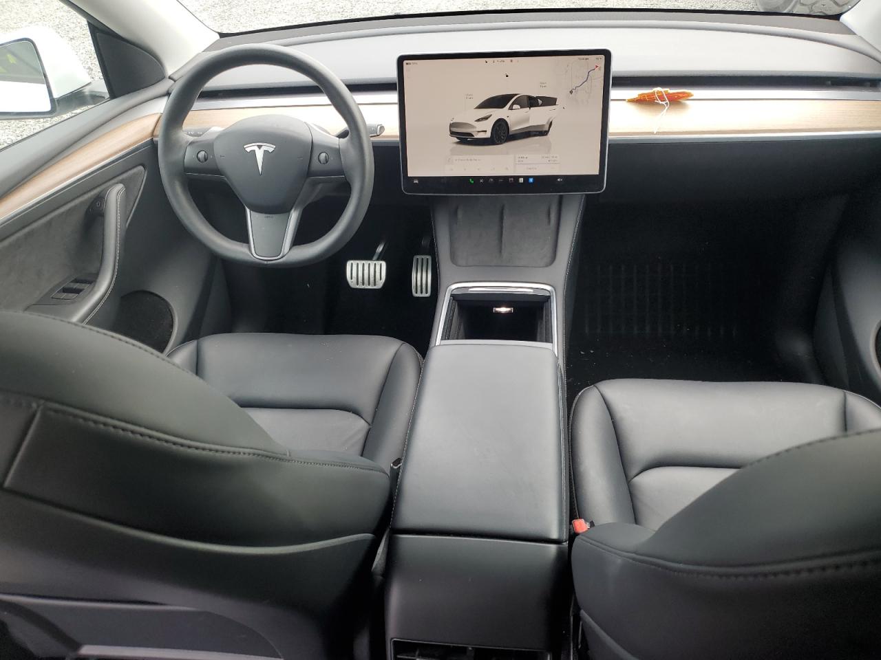 7SAYGDEF0NF532881 2022 Tesla Model Y