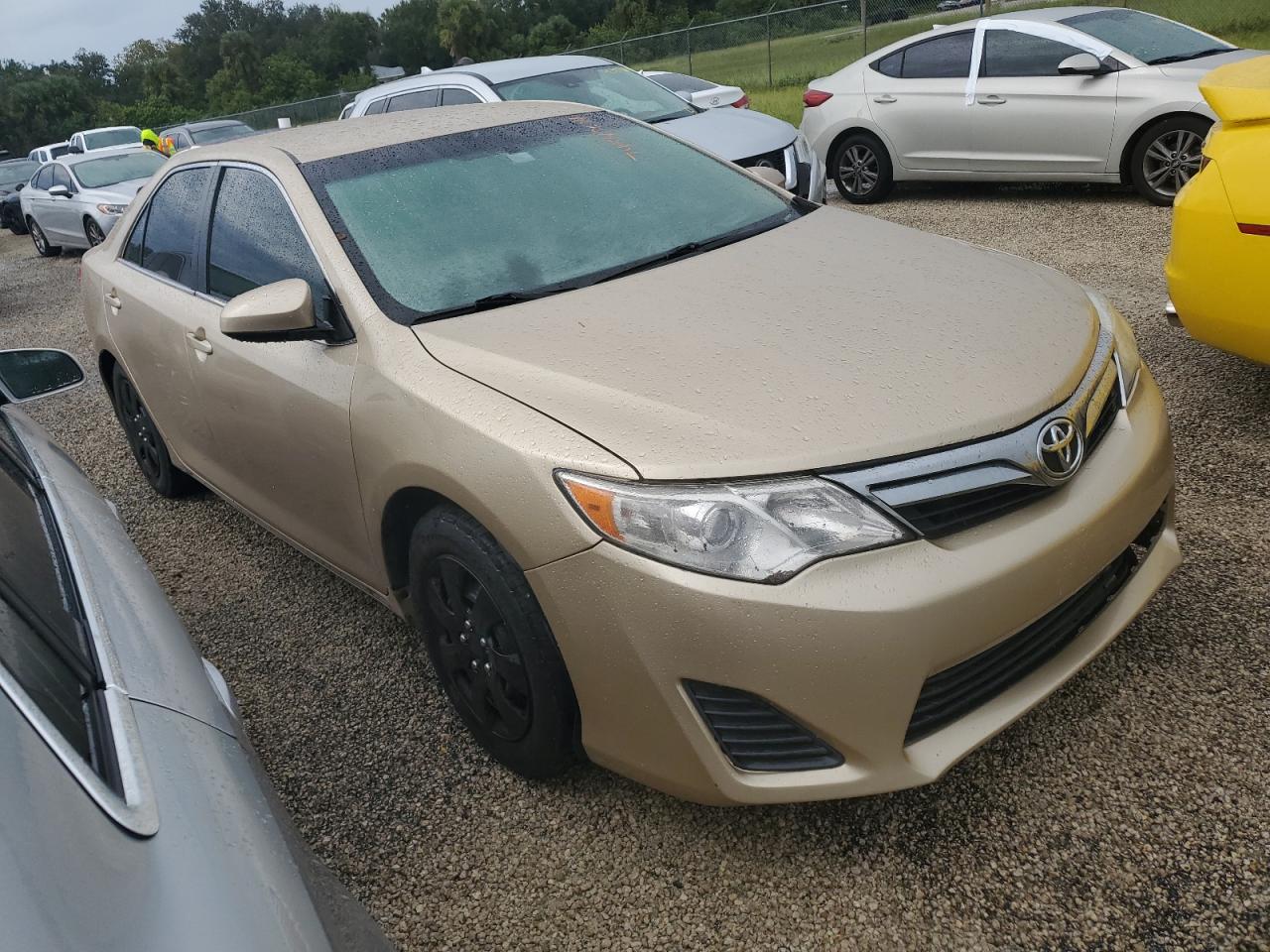 2012 Toyota Camry - Image 4