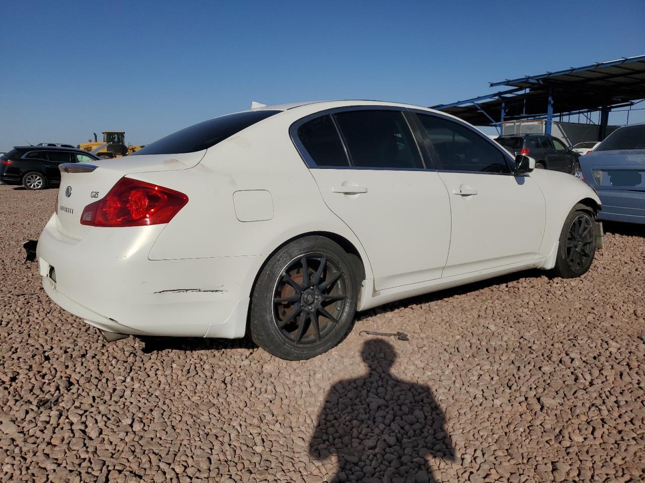 2011 Infiniti G - Image 3