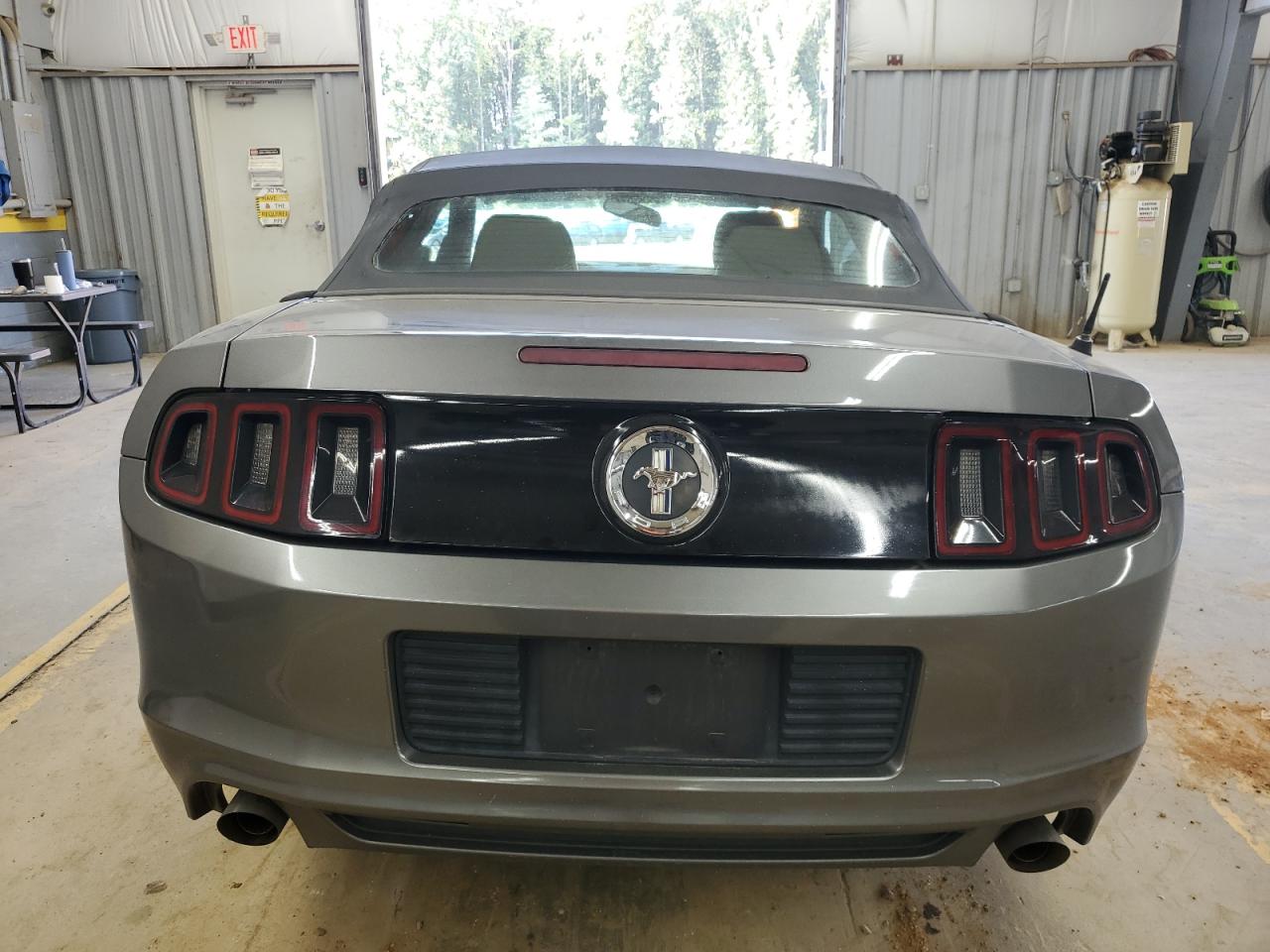 2013 Ford Mustang VIN: 1ZVBP8EM4D5218334 Lot: 74872414