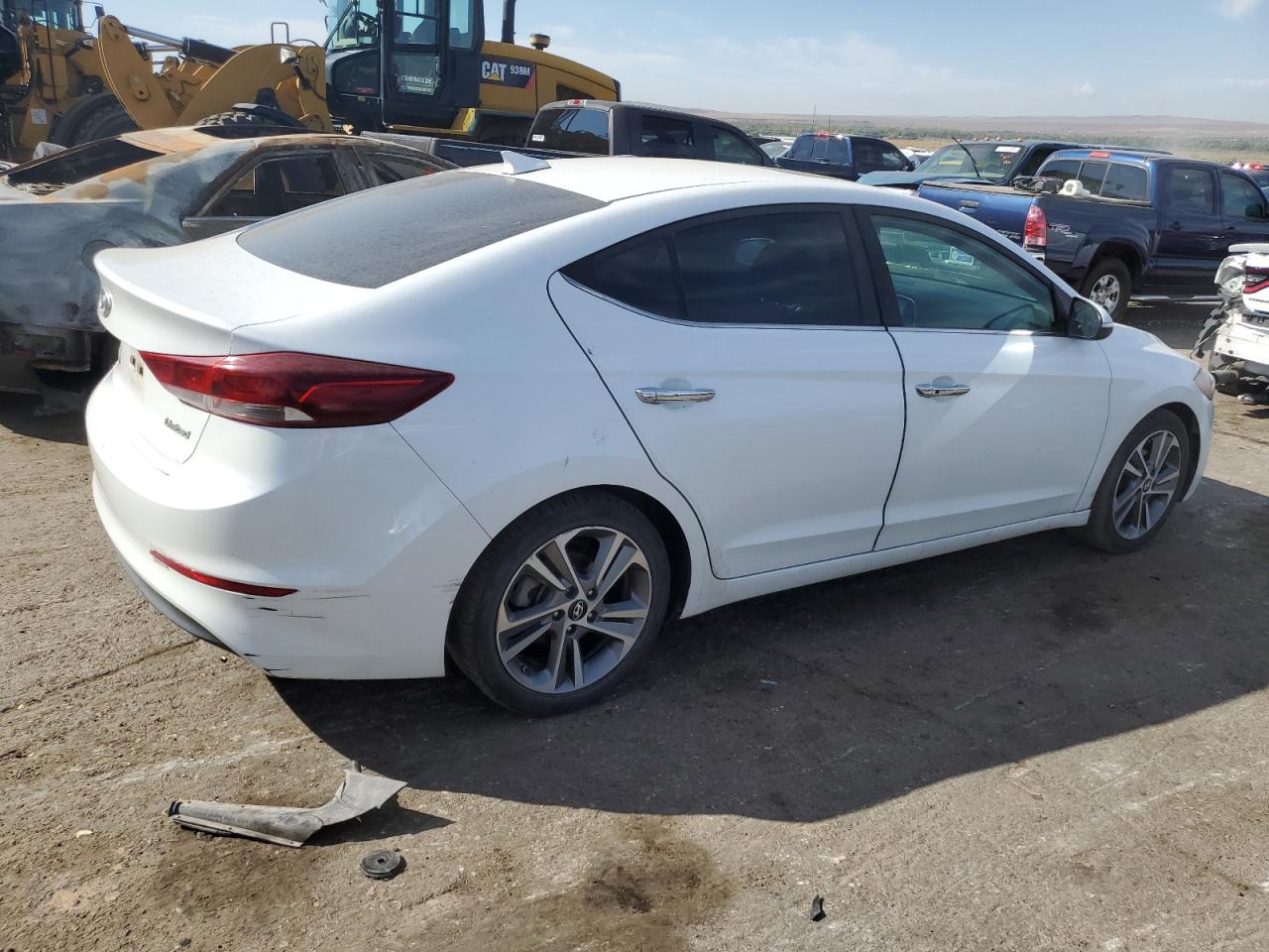 2017 Hyundai Elantra - Image 3