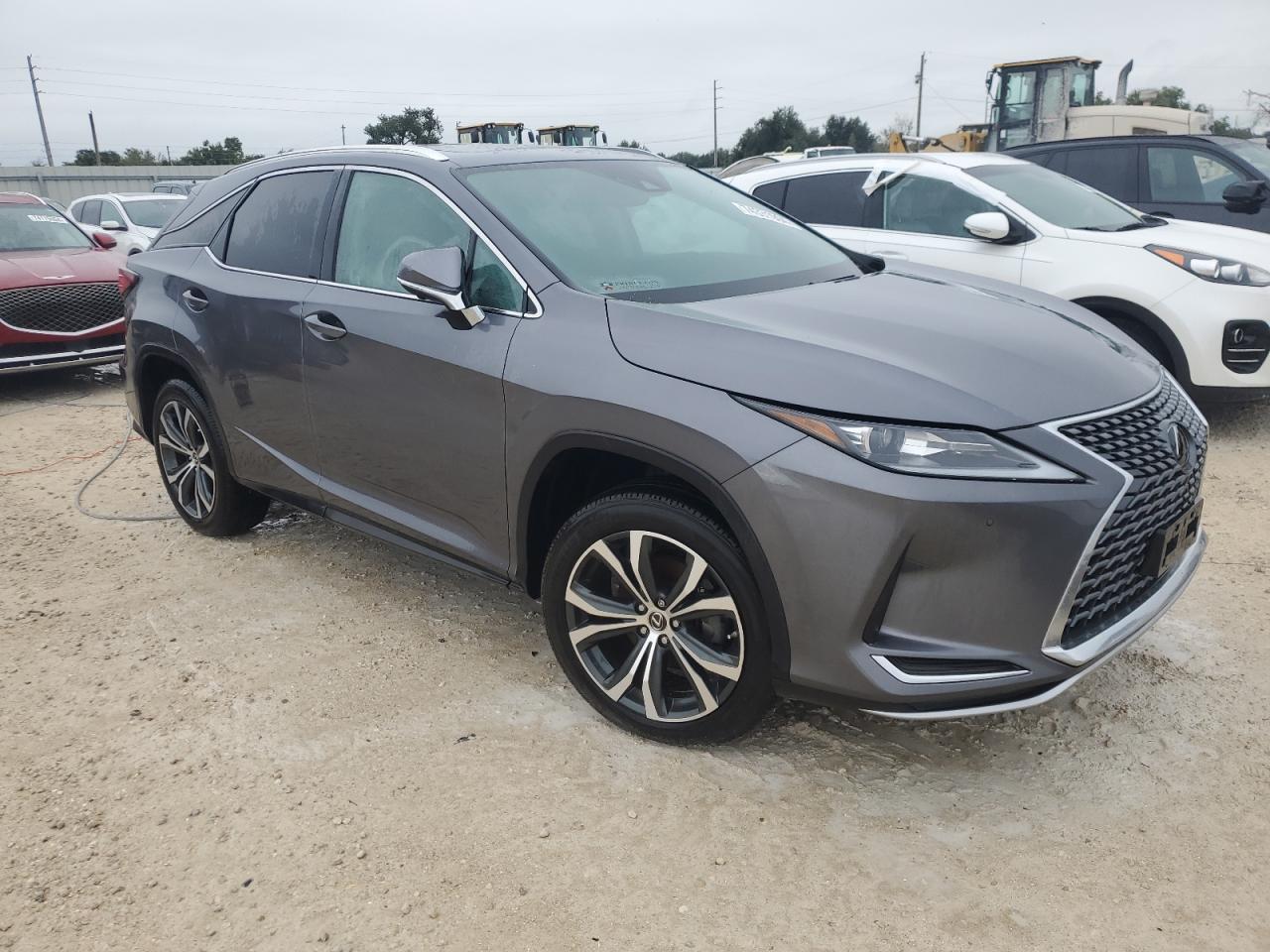 2022 Lexus RX - Image 4