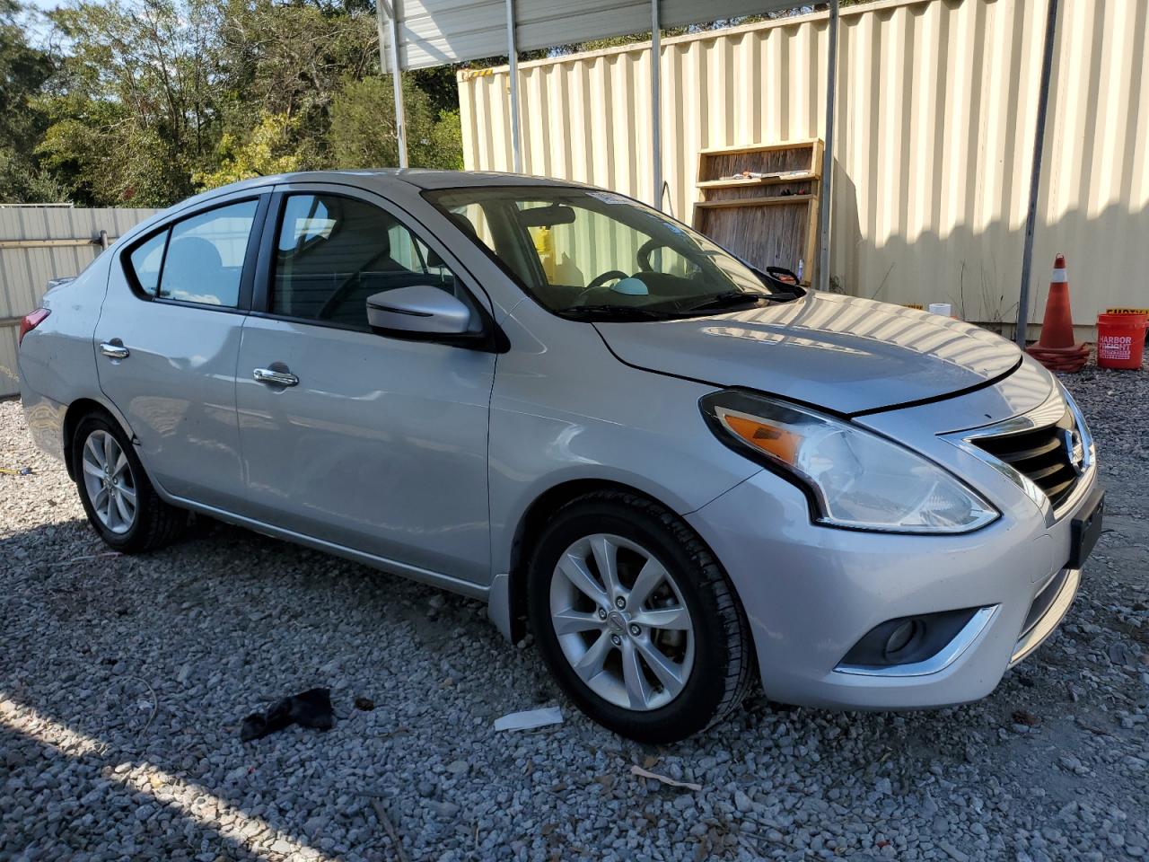 3N1CN7AP6FL942281 2015 Nissan Versa S