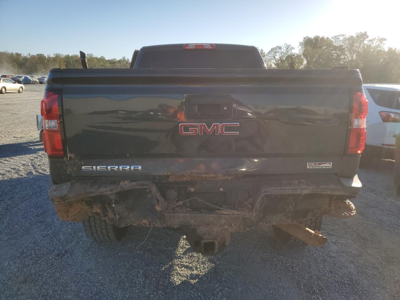 2018 GMC Sierra K2500 Slt VIN: 1GT12TEG8JF163046 Lot: 75343484