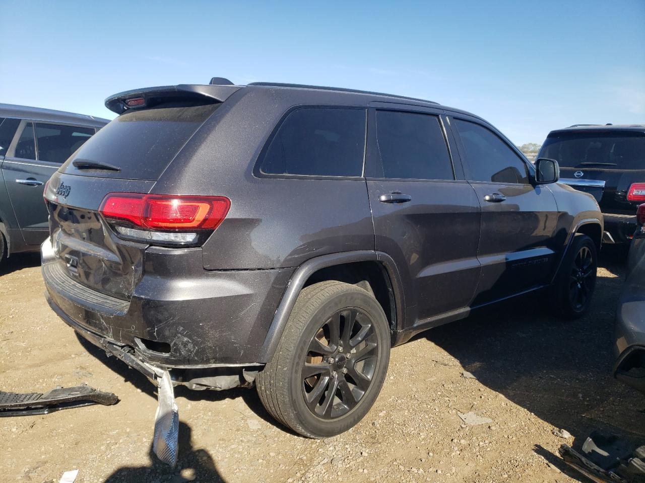 2019 Jeep Grand Cherokee - Image 3