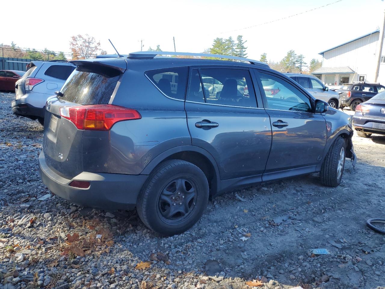 2015 Toyota RAV 4 - Image 3