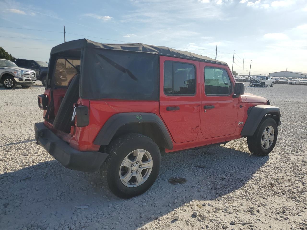 VIN 1C4HJXDN2KW668865 2019 JEEP WRANGLER no.3