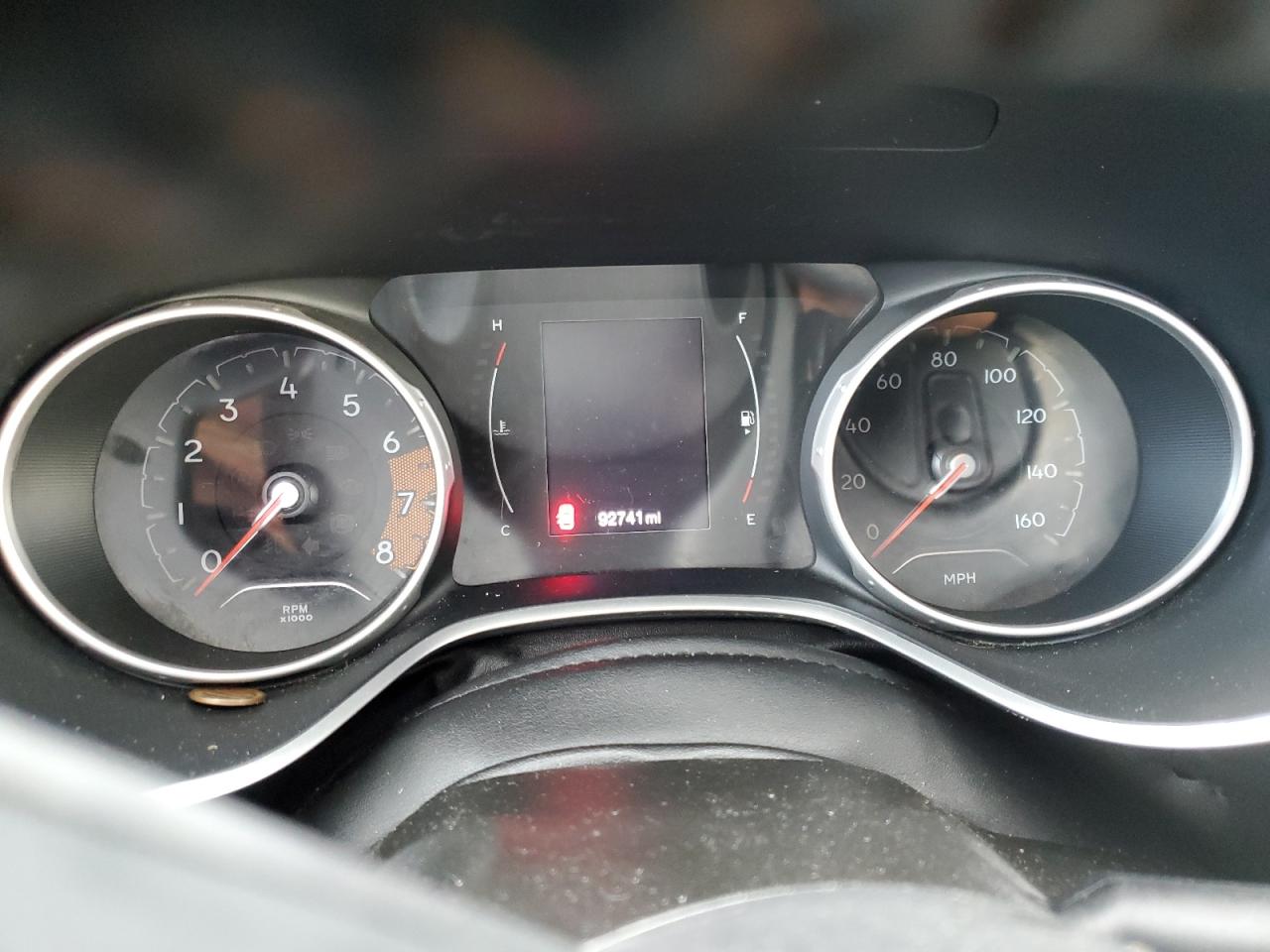 2020 Jeep Compass - Image 9