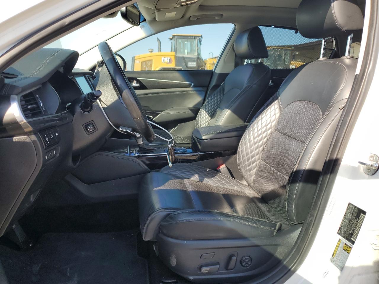 KNALC4J14H5061186 2017 Kia Cadenza Premium