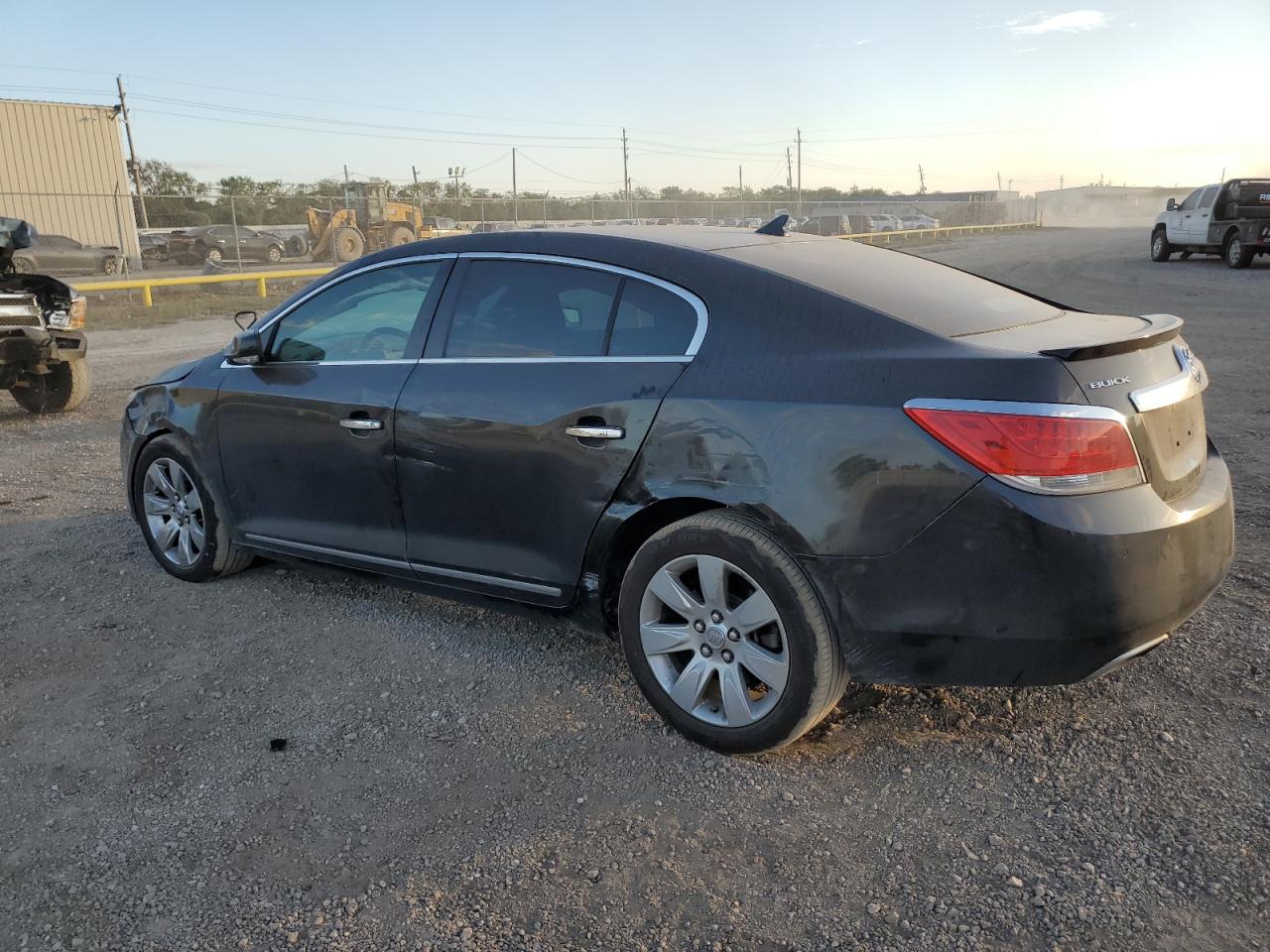 VIN 1G4GH5G36DF321642 2013 BUICK LACROSSE no.2