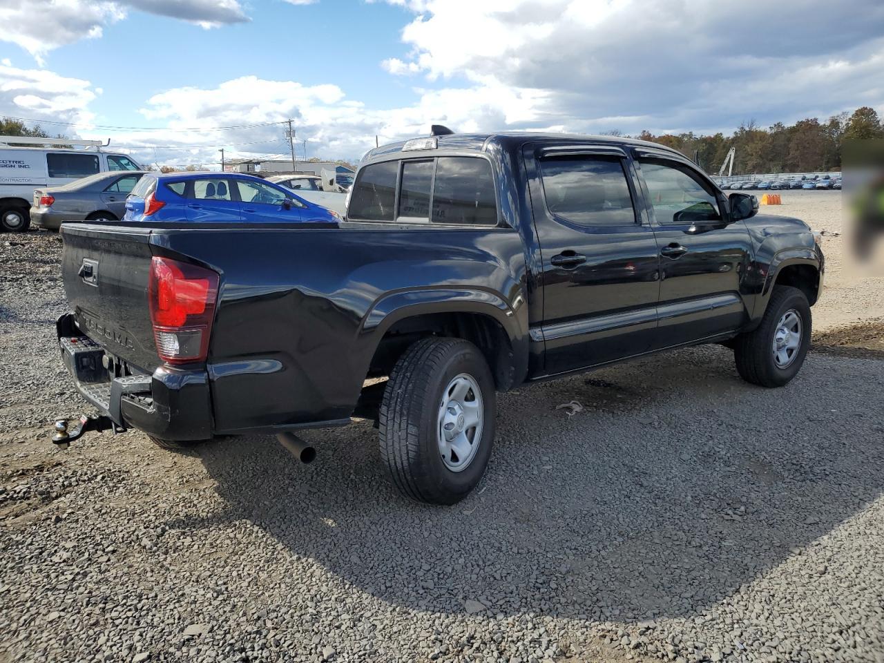 2020 Toyota Tacoma - Image 3