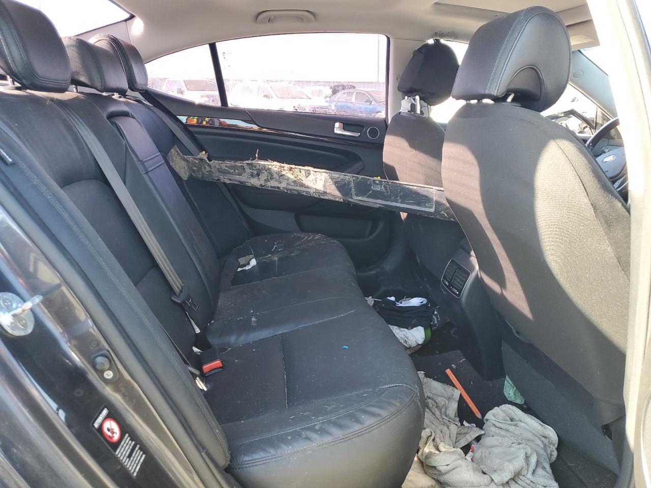 2016 Kia Cadenza - Image 11