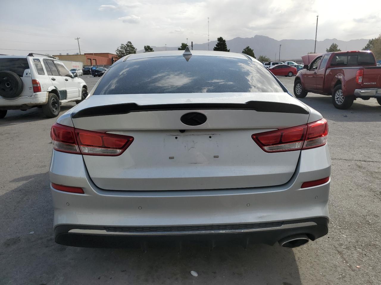 2019 Kia Optima Lx VIN: 5XXGT4L36KG287560 Lot: 74721484