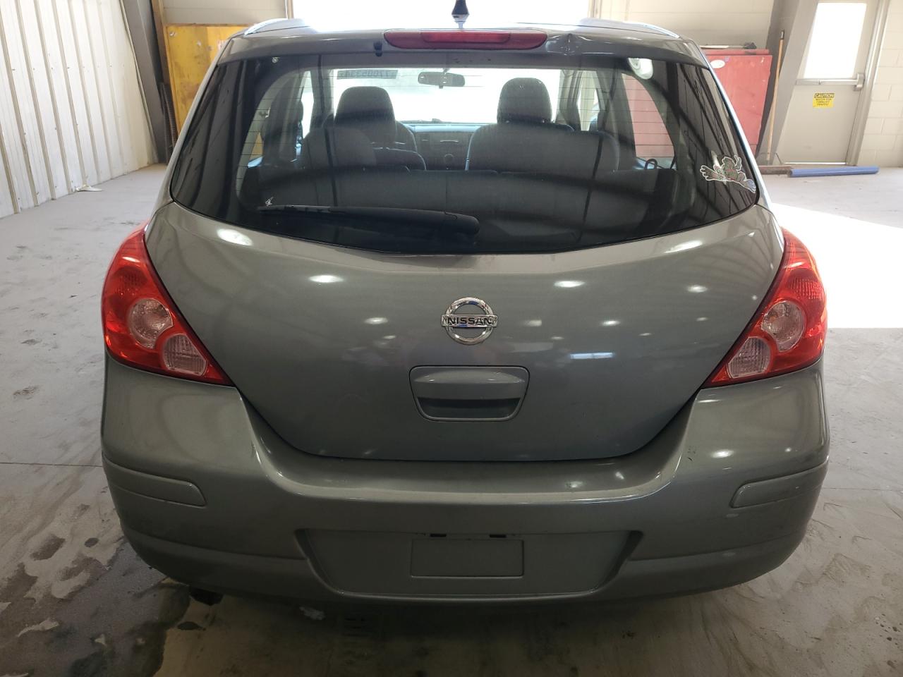 3N1BC1CP9AL463163 2010 Nissan Versa S