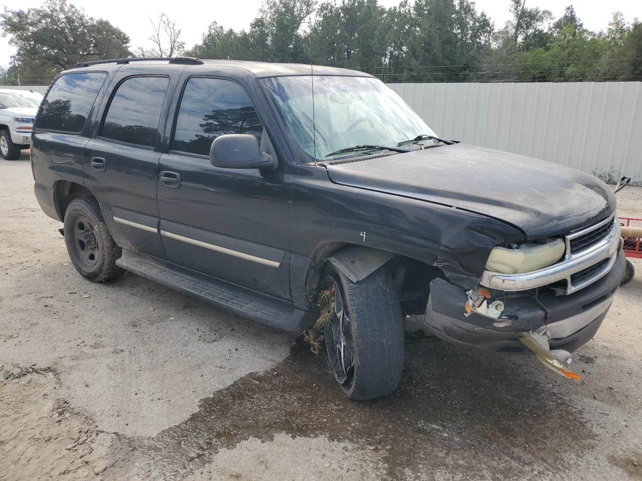 2004 Chevrolet Tahoe - Image 4
