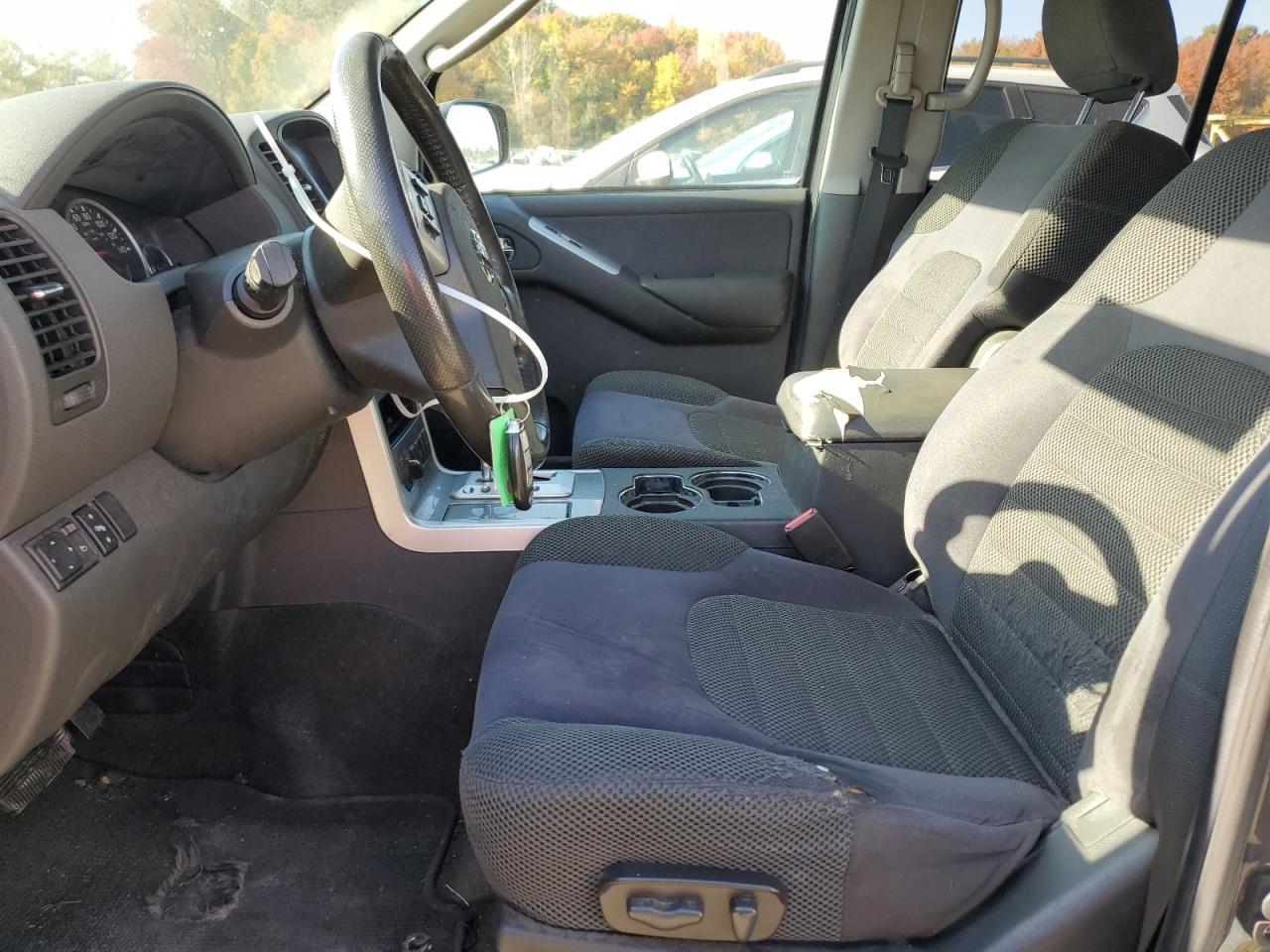 2010 Nissan Pathfinder S VIN: 5N1AR1NB0AC611748 Lot: 77220254