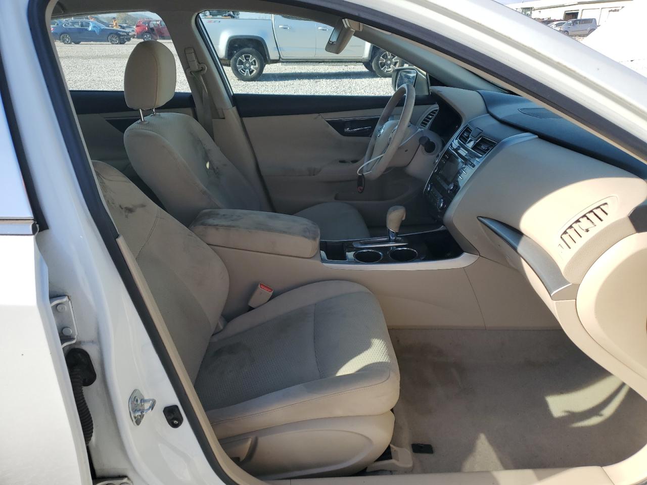 2014 Nissan Altima - Image 7