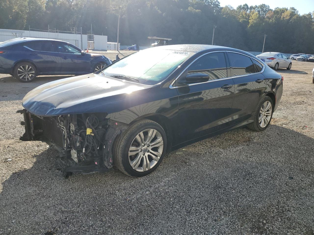 2016 Chrysler 200 Limited na sprzedaż w Grenada, MS - Front End