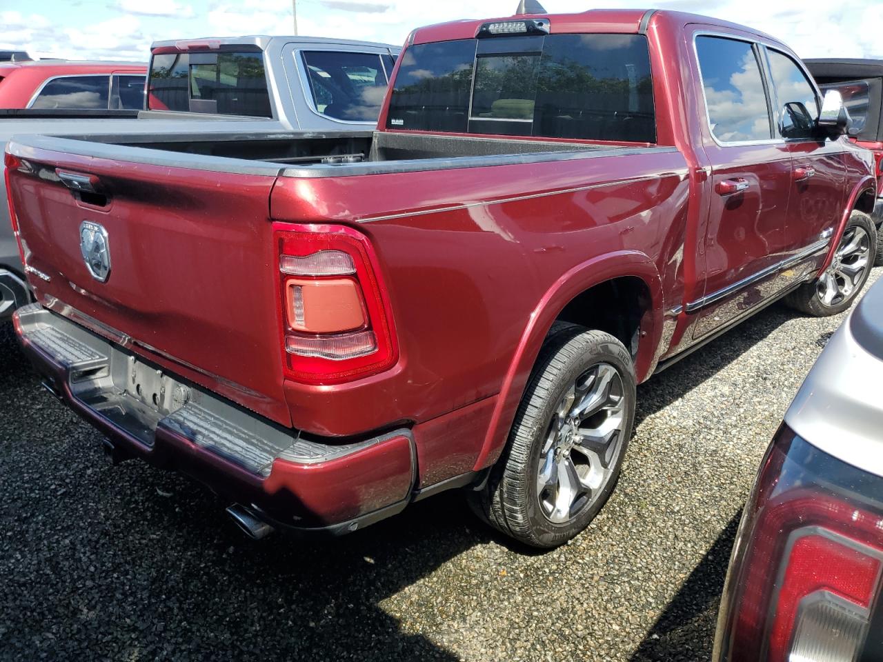 2021 RAM 1500 - Image 3