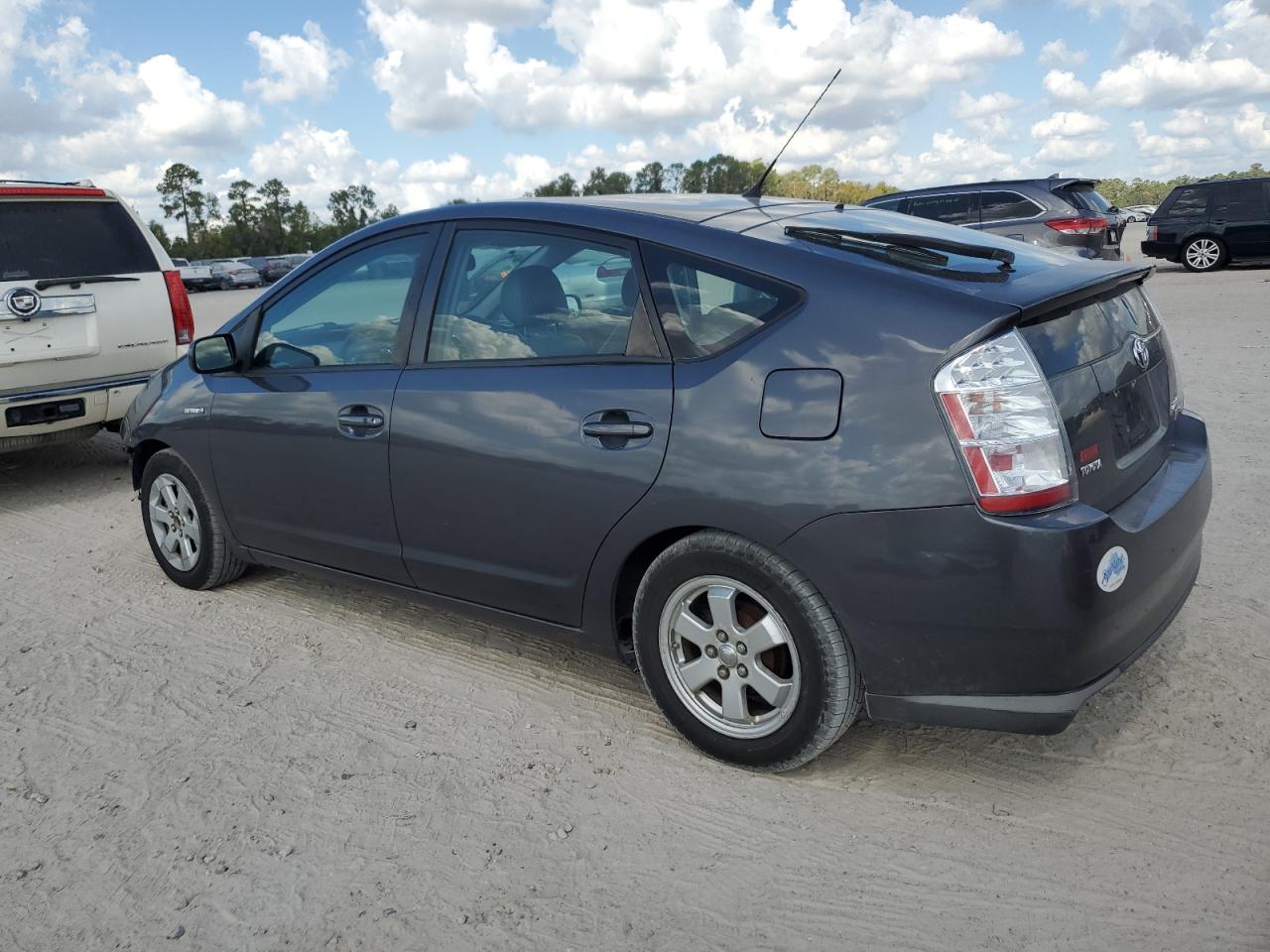 2008 Toyota Prius - Image 2